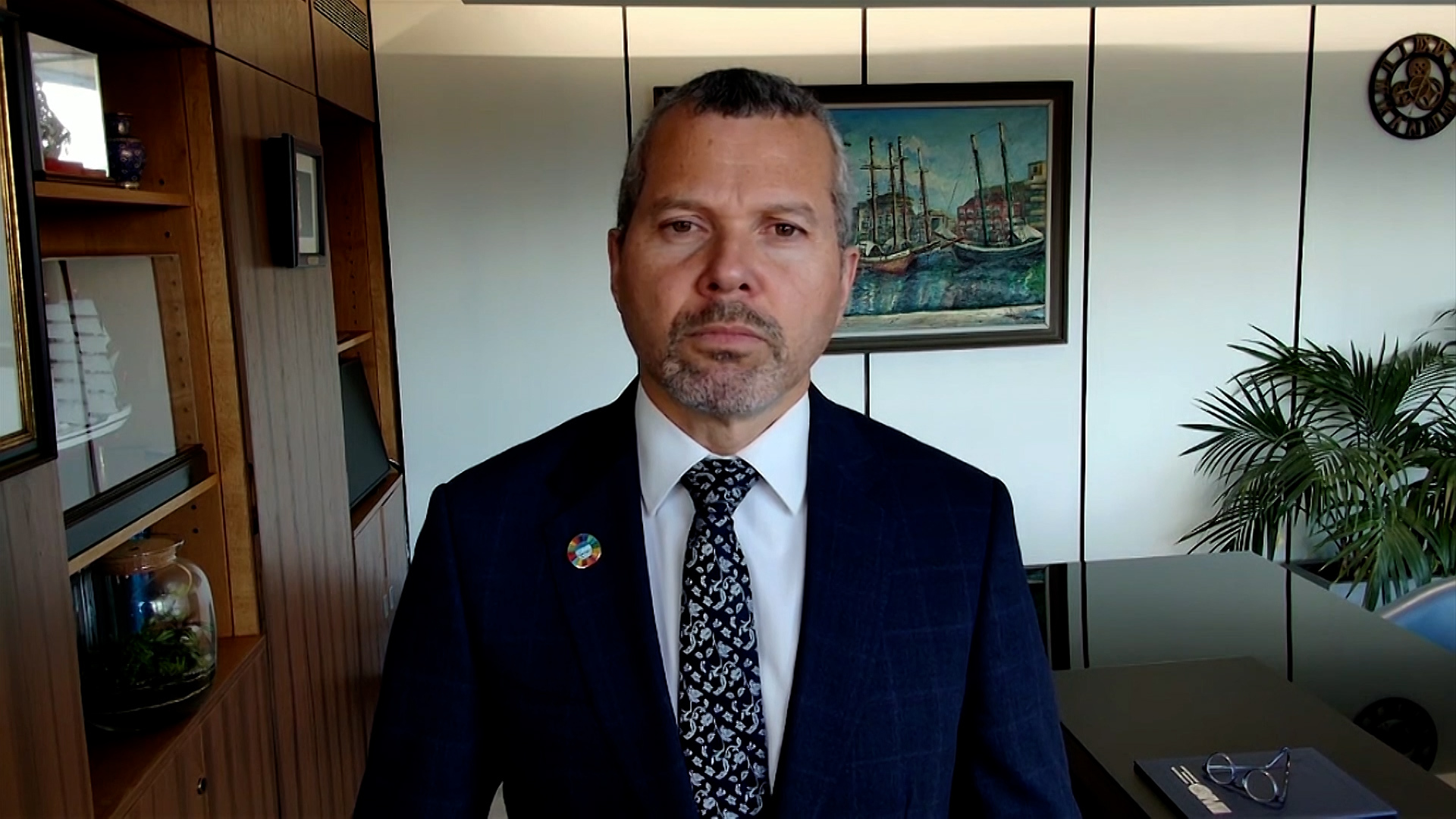 'Kami bisa mengasuransikan kapalnya, tapi kami tidak bisa mengasuransikan nyawa manusia.'