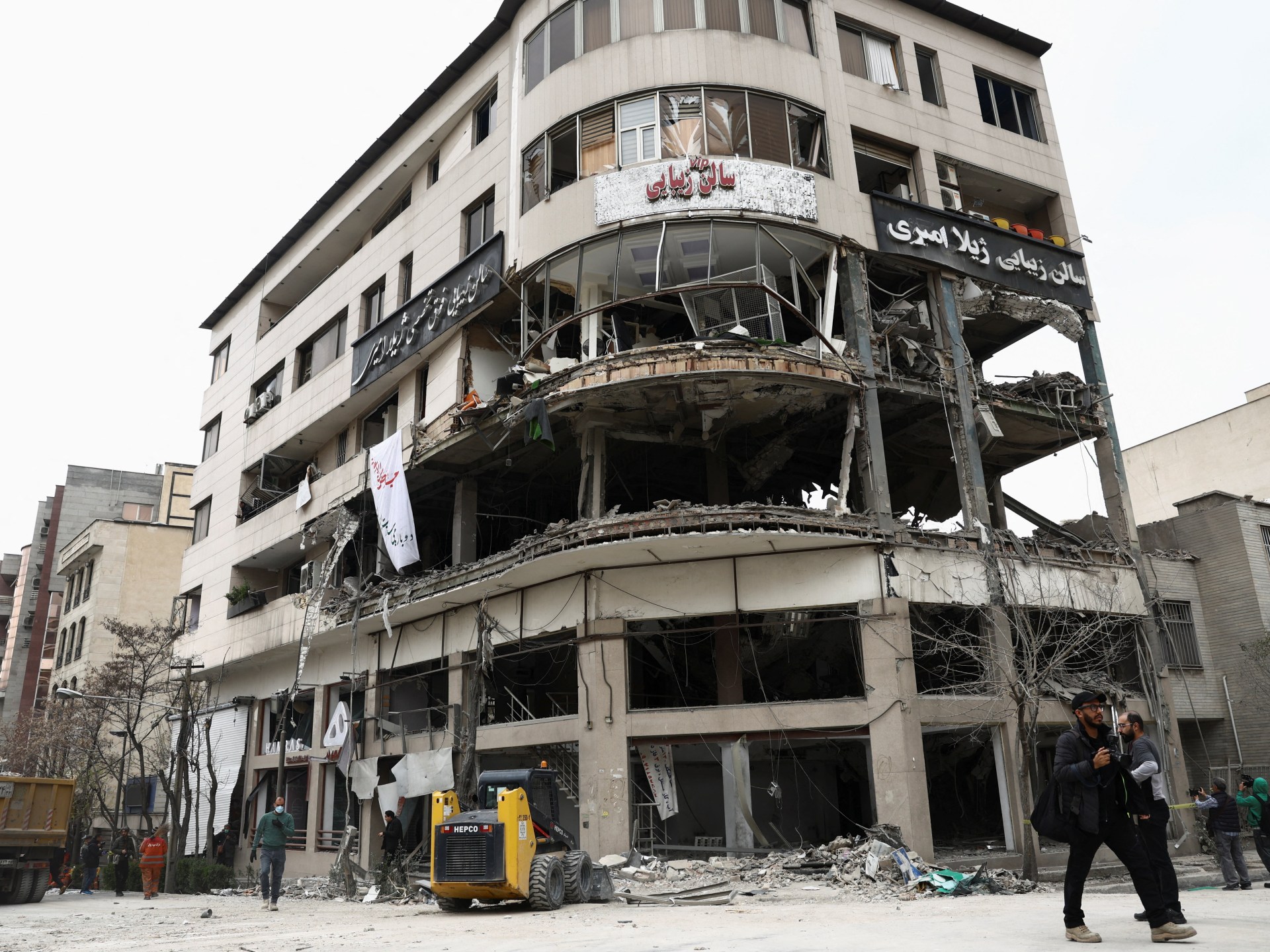 Stasiun TV Qatar menjadi sasaran serangan di Iran