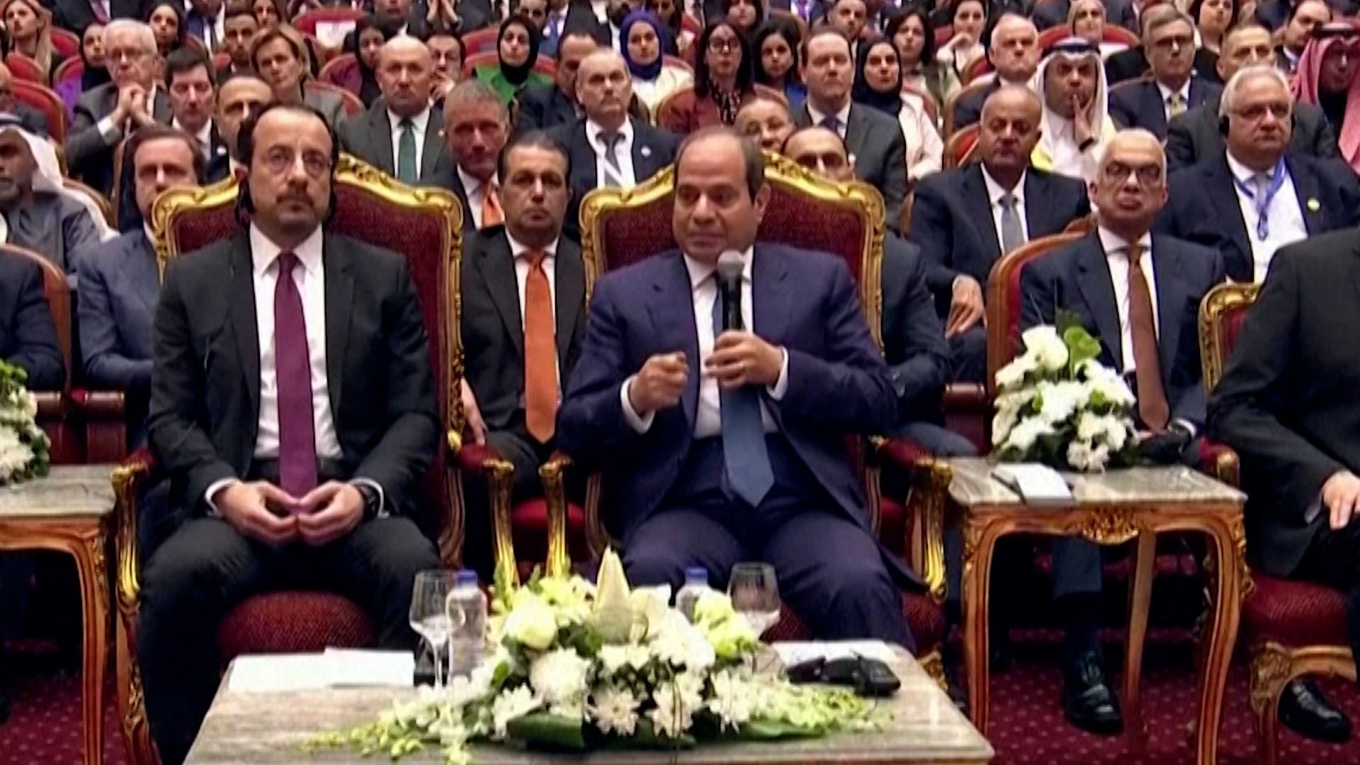 Presiden Mesir mendesak Trump untuk menghentikan perang terhadap Iran