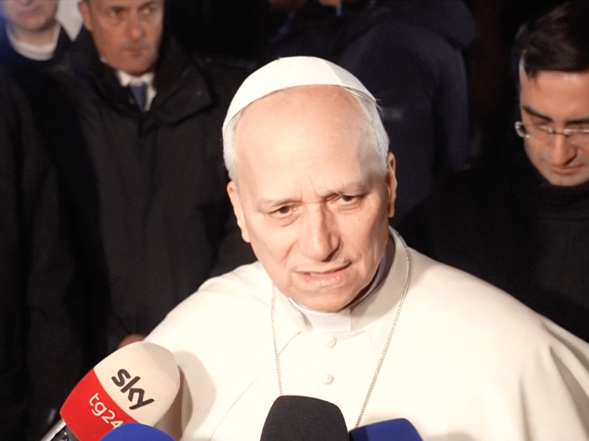 Paus Leo mendesak Trump untuk mengakhiri perang terhadap Iran