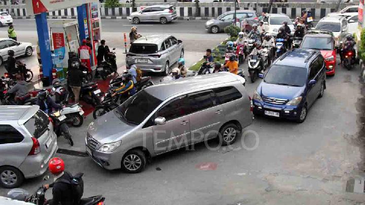 Hemat BBM ala Pemerintah: WFH hingga Batasi Pembelian BBM