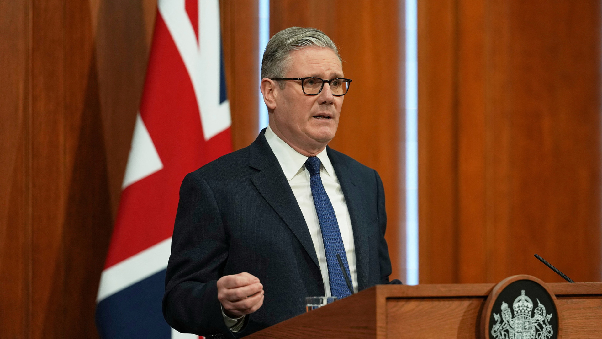 pm-inggris-mengatakan-perang-terhadap-iran-akan-berdampak-pada-masa-depan-inggris