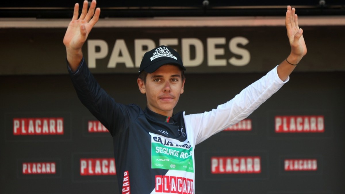 Pengendara sepeda Spanyol Guardeno diterbangkan ke perawatan intensif setelah kecelakaan latihan