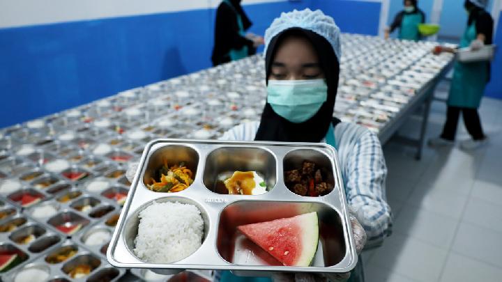 Pelajar Surati Prabowo, Minta Jatah MBG Dialihkan untuk Guru