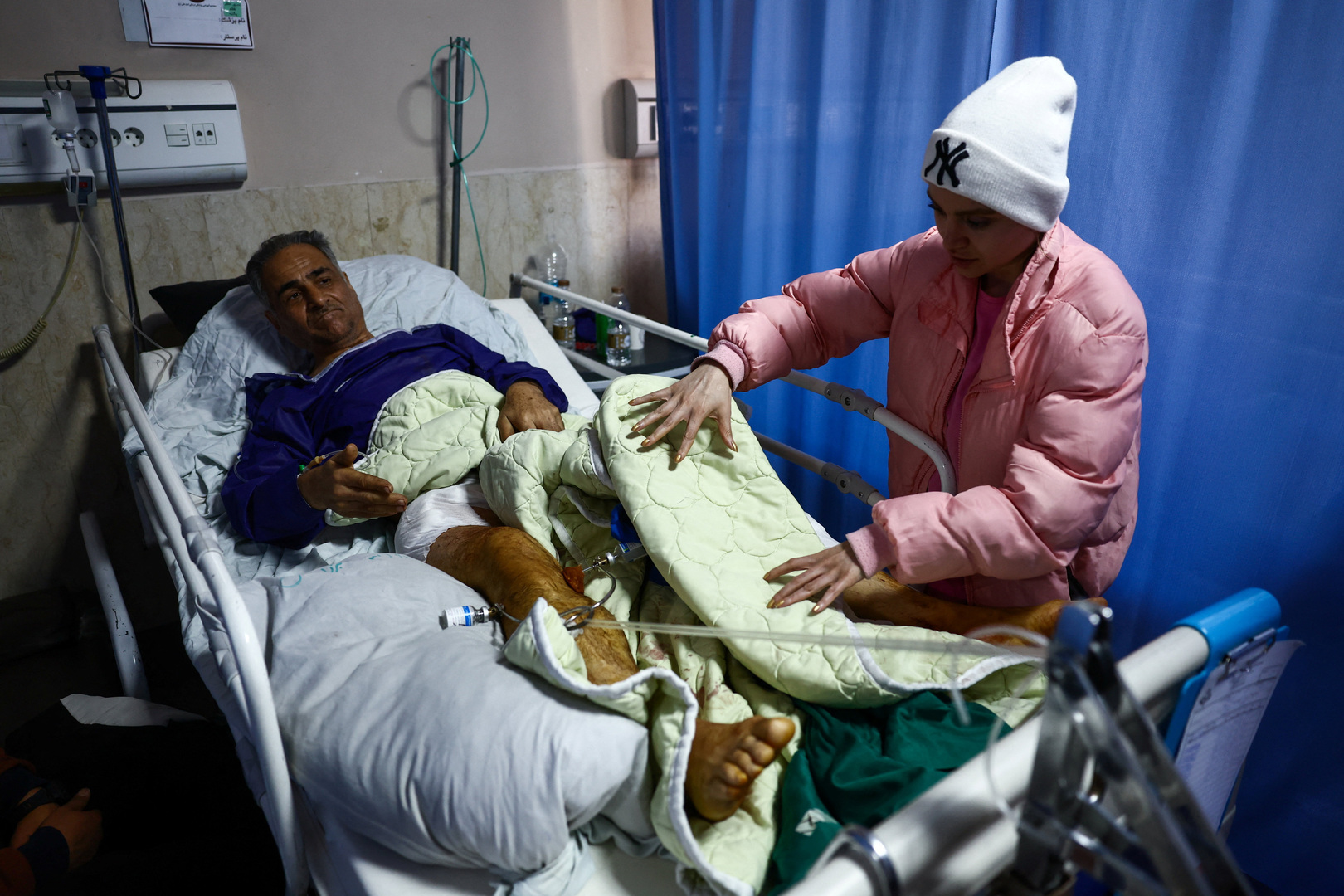 Orang-orang yang selamat dari serangan jembatan Iran mengingat kembali teror serangan AS-Israel