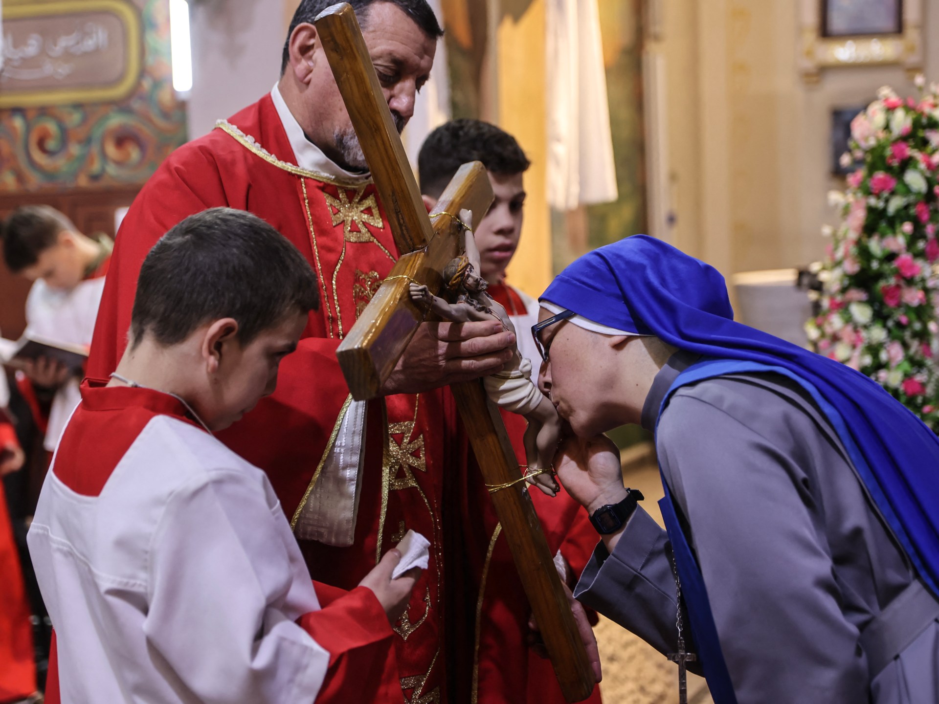 Umat Kristen Palestina di Gaza memperingati Jumat Agung