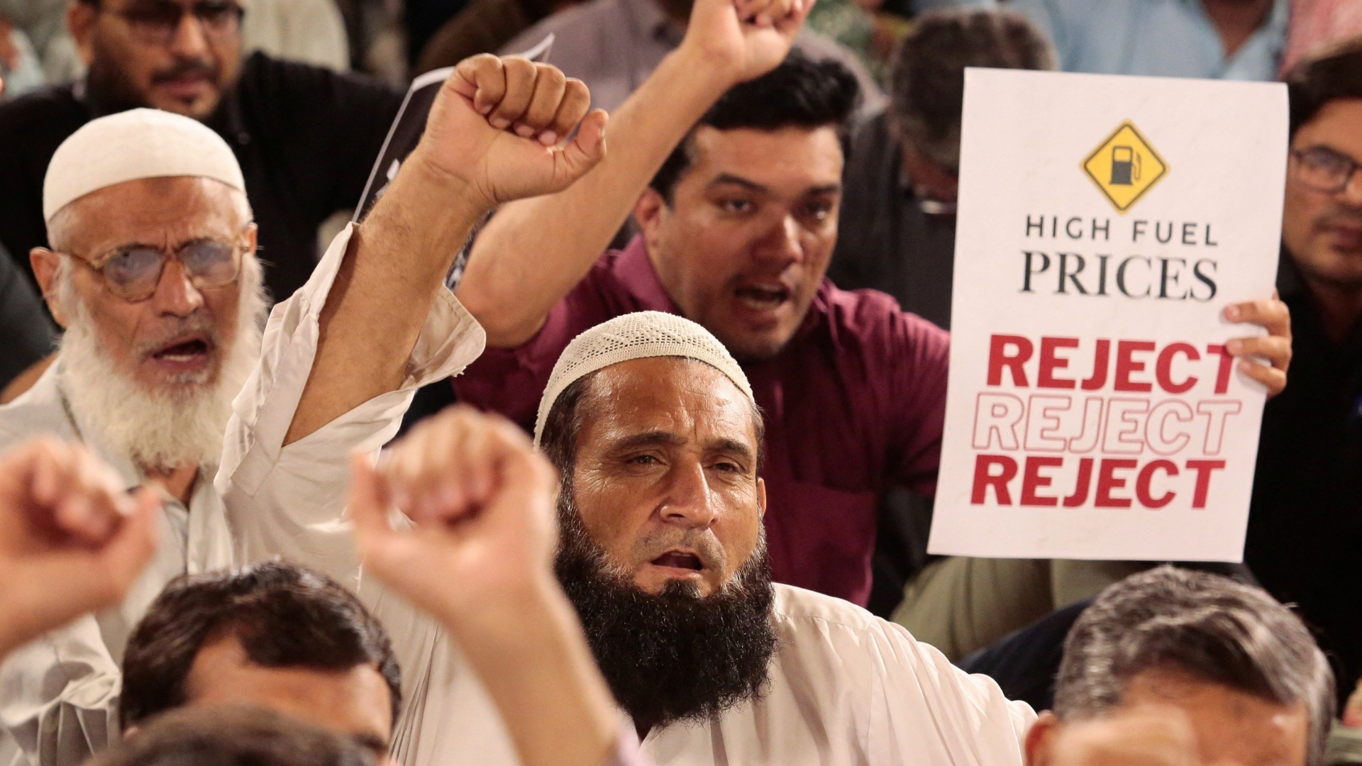 Bagaimana Pakistan mengatasi dampak perang Iran?