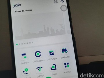 Foto AI Balas Aduan Warga Jaktim di JAKI Dibuat-Diunggah Petugas PPSU