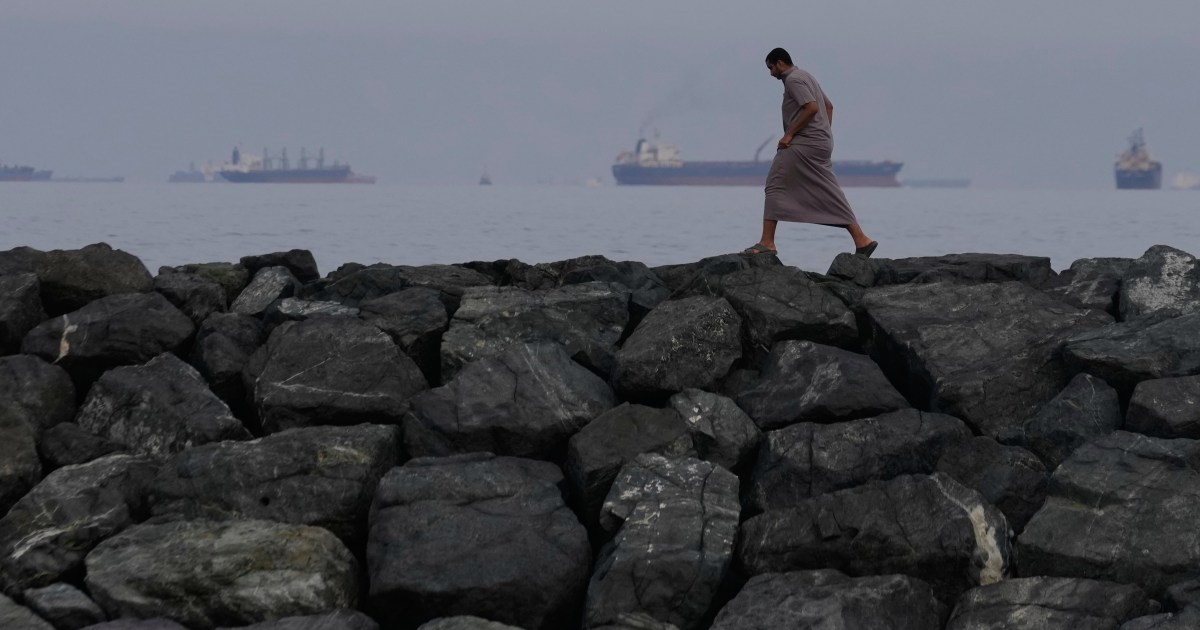 Di Selat Hormuz, Iran dan Tiongkok menekankan hegemoni dolar AS