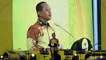 Bahlil Ungkap Isi Obrolan dengan Prabowo di Balik BBM Subsidi Tak Naik