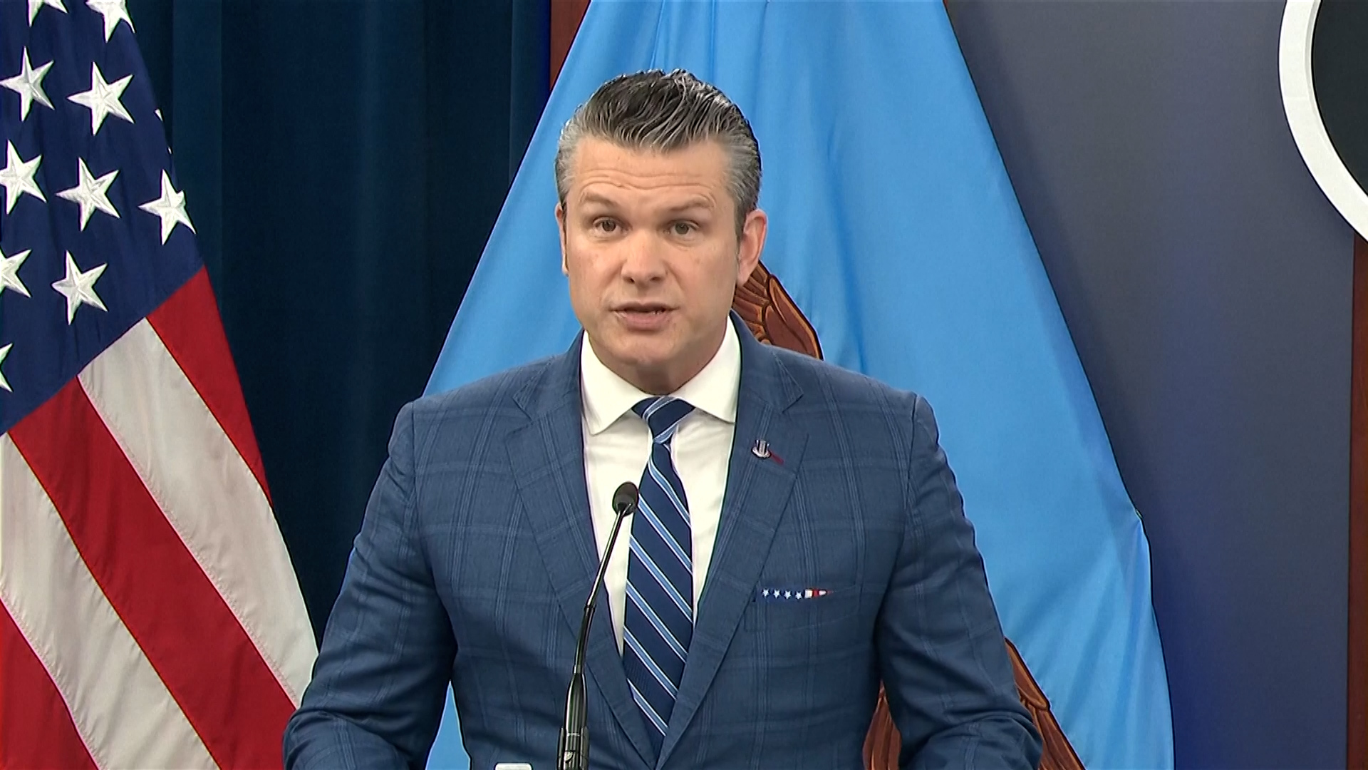 Hegseth: Iran 'memohon' gencatan senjata, mengklaim 'kemenangan bersejarah'