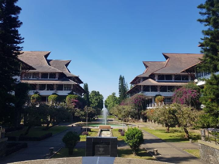 Calon Peserta UTBK di ITB Meningkat, di Unpad Turun
