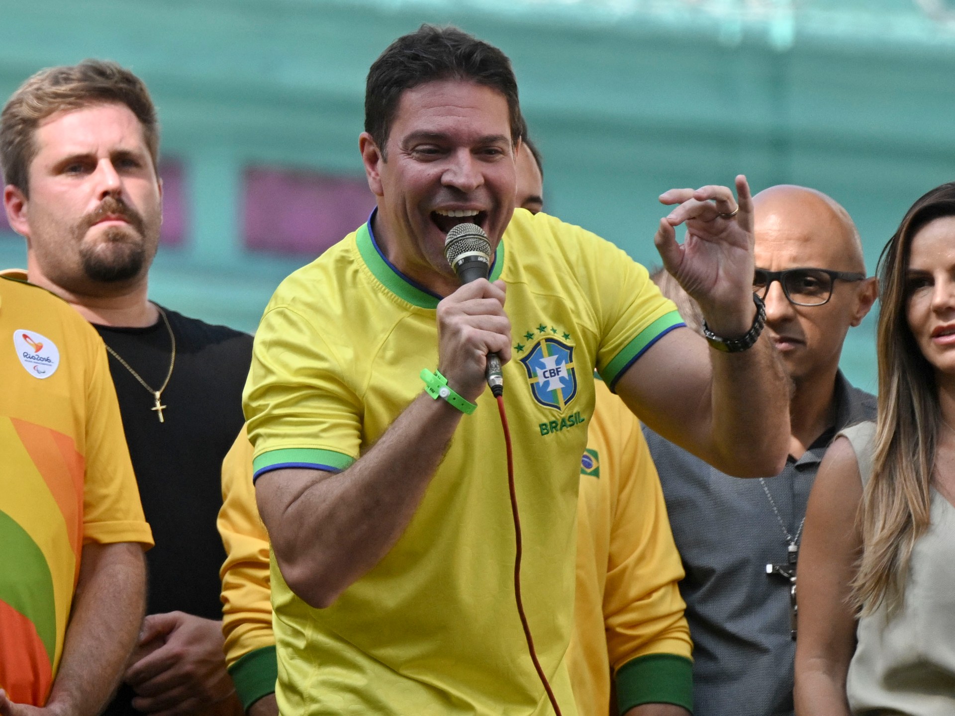 Lula meminta AS mengirim mantan kepala intelijen ke Brasil setelah penangkapan ICE