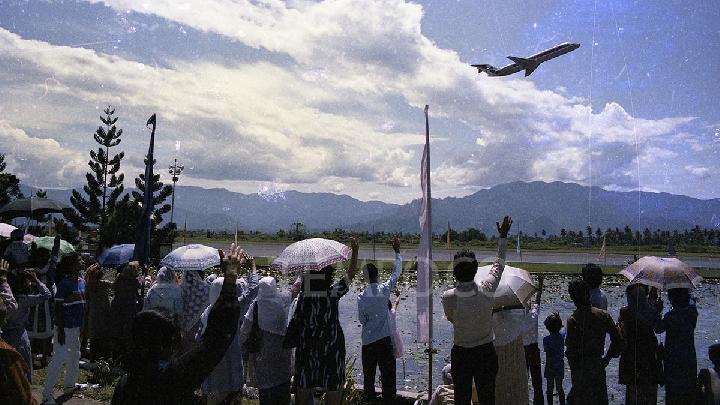 Menteri Irfan Kelabakan Ongkos Penerbangan Haji Naik