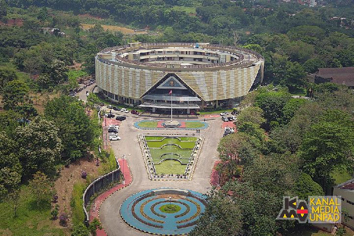 Guru Besar Unpad Diduga Melakukan Kekerasan Seksual