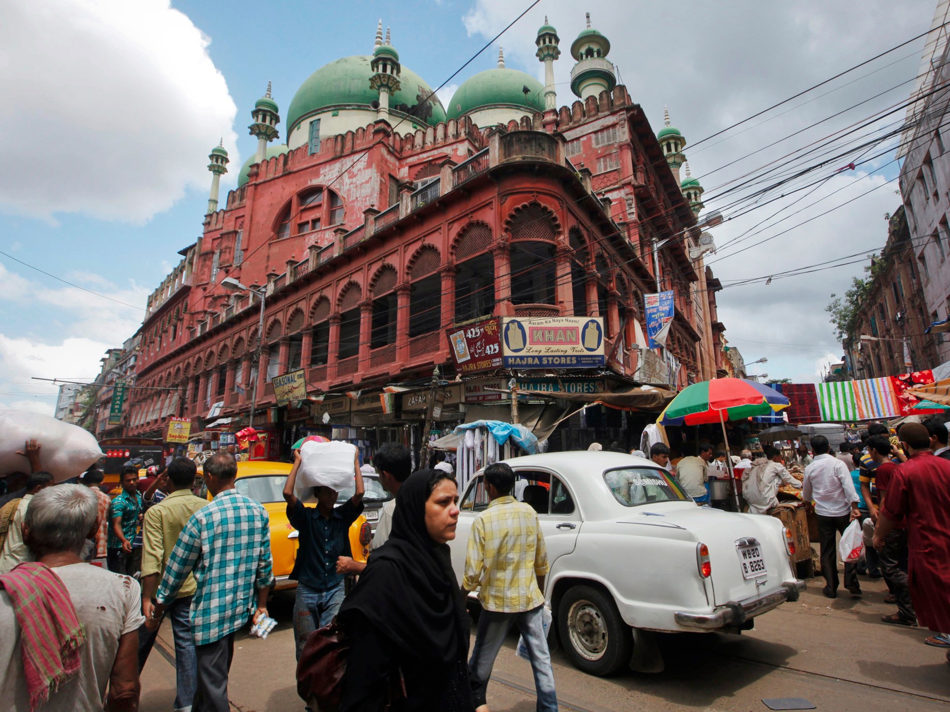 Muslim sasarannya? Kemarahan ketika jutaan orang kehilangan hak pilih di Bengal, India