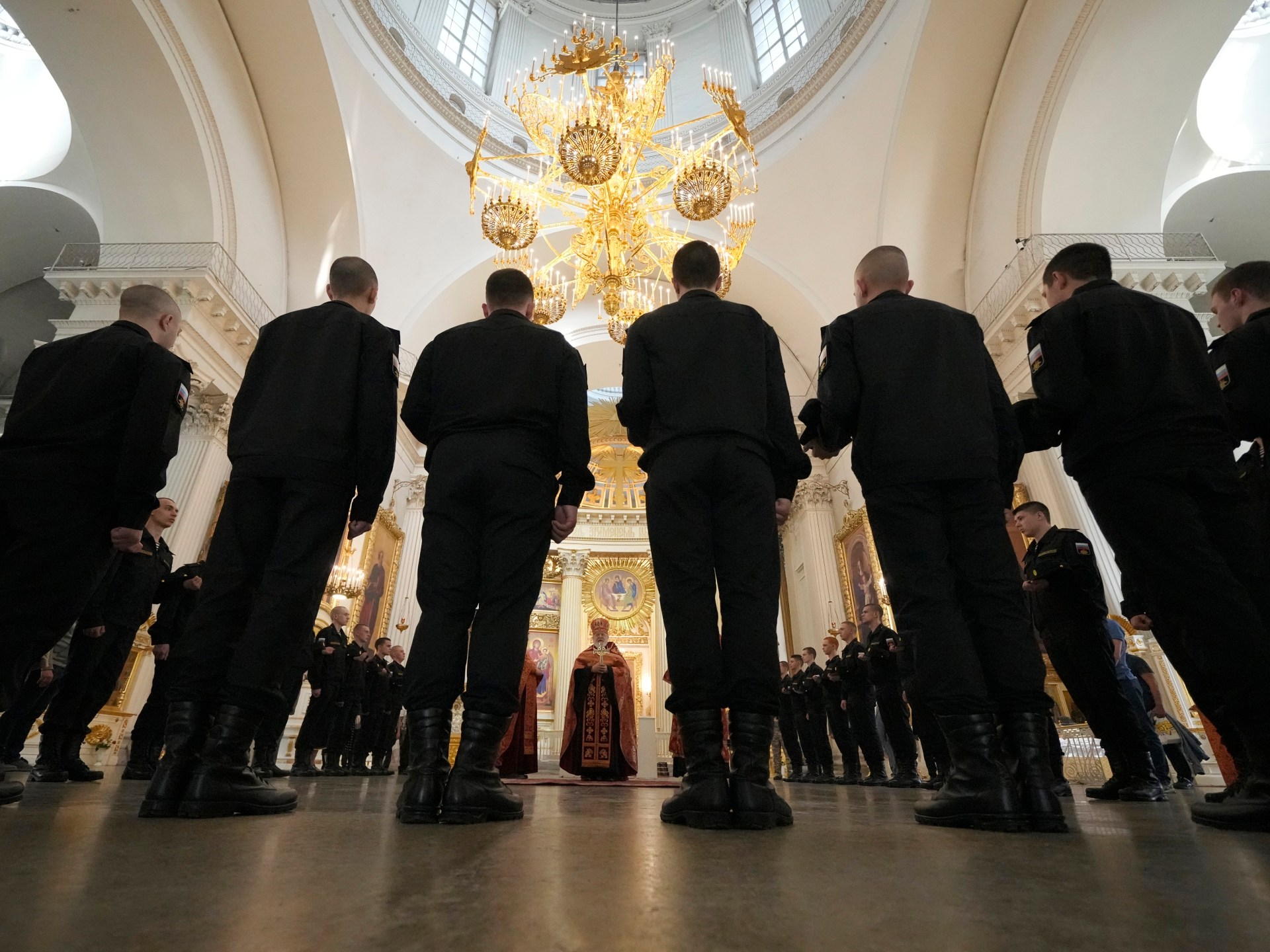 'Dikirim untuk dibunuh': Bagaimana Rusia memaksa migran untuk menelepon di Ukraina