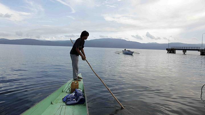 nelayan-temukan-benda-menyerupai-rudal-di-laut-sulawesi