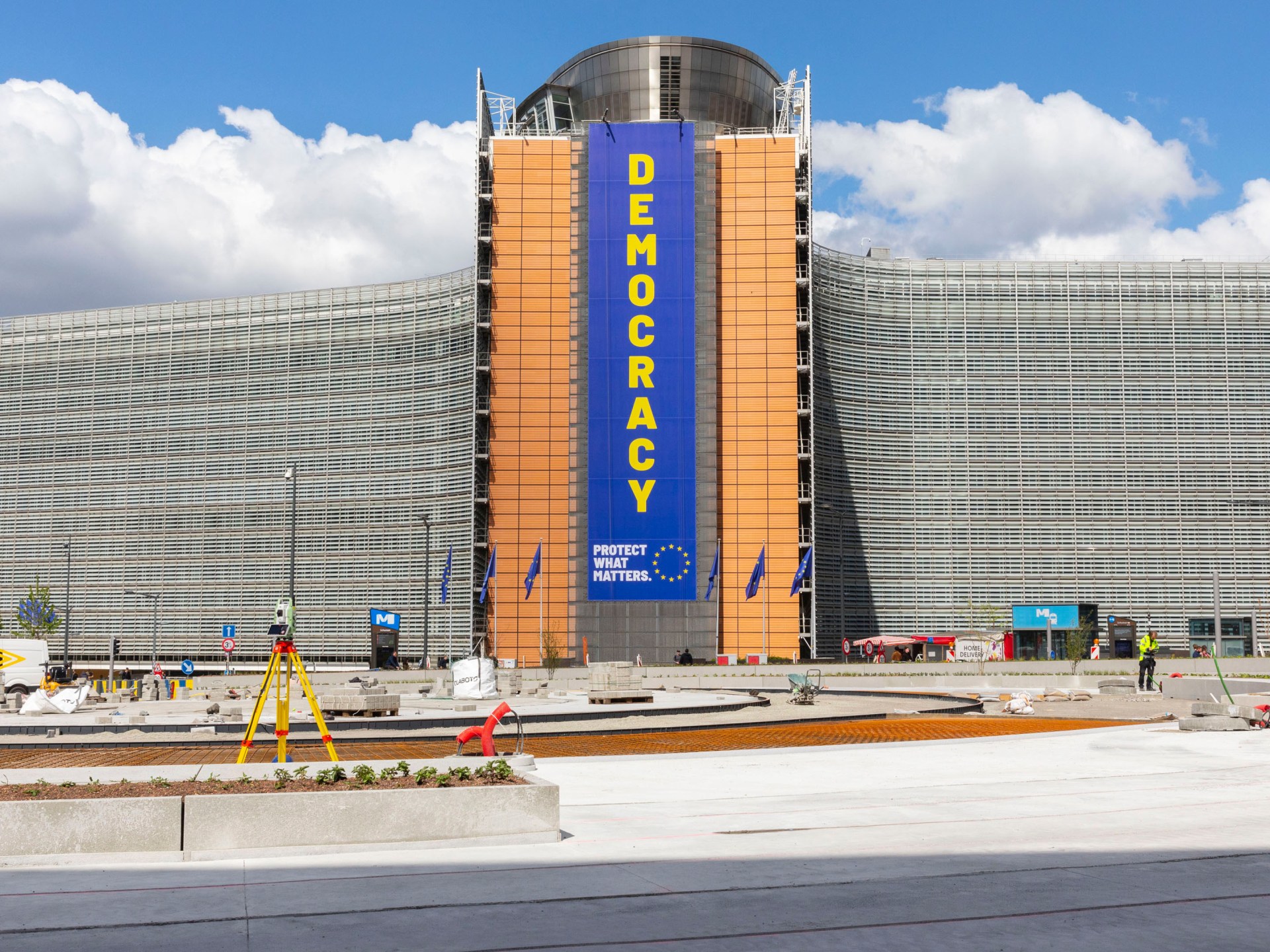 Jerman dan Italia memblokir upaya untuk menangguhkan perjanjian perdagangan UE-Israel