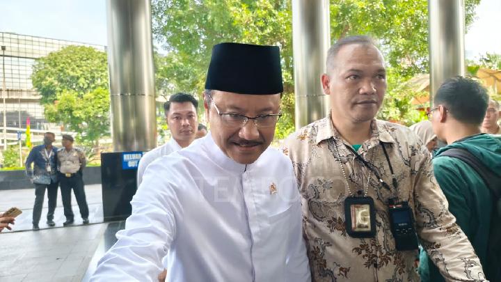 Bingkai Foto Prabowo-Gibran untuk Sekolah Rakyat Capai Rp 4,14 Miliar