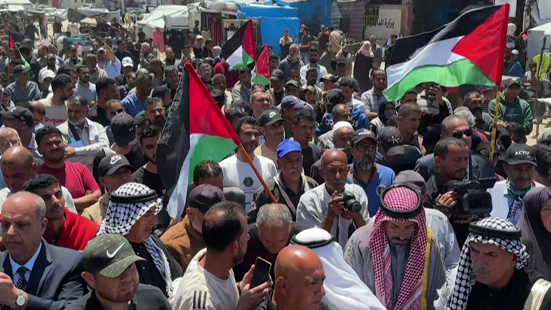 Warga Palestina memperingati 78 tahun Nakba di tengah pengungsian yang terus berlanjut