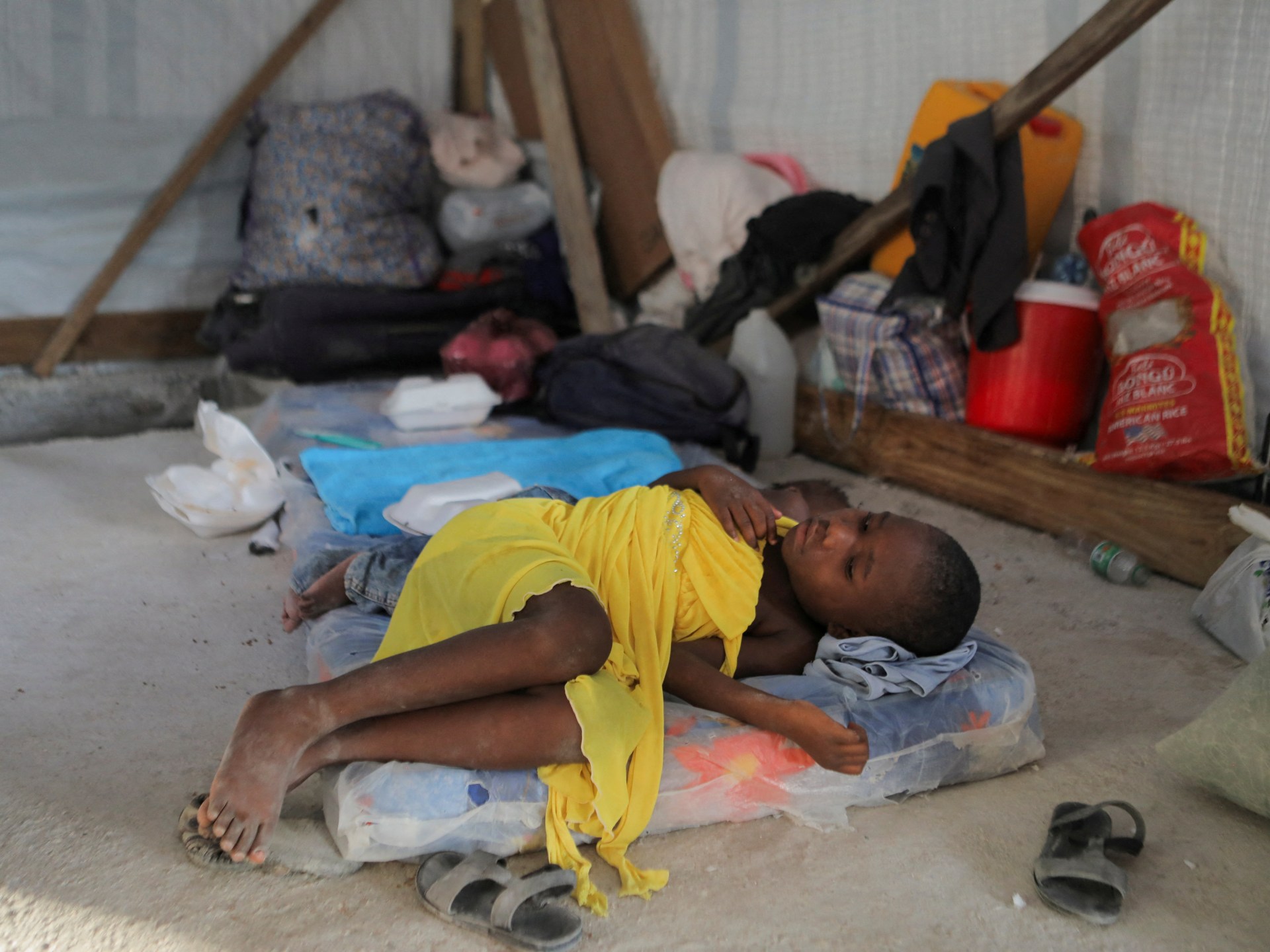 Ratusan orang mengungsi, layanan medis terhenti di tengah kekerasan geng di Haiti