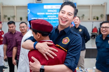 Budisatrio Djiwandono Terkesima Lihat Siswa Sekolah Rakyat Bisa 4 Bahasa