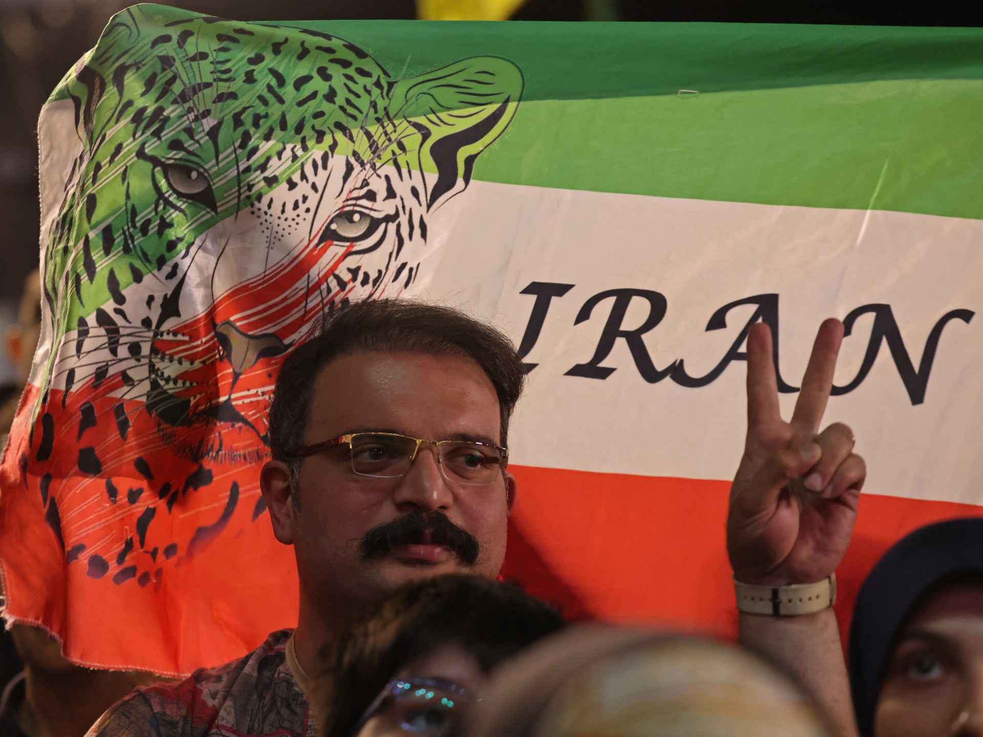 Iran mengecam 'kolusi dengan Israel' ketika Netanyahu melaporkan kunjungan 'rahasia' ke UEA
