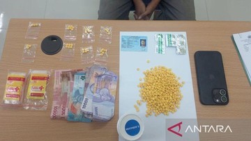 Polisi Bongkar Peredaran Obat Keras di Perumahan Bekasi, 1 Pelaku Ditangkap