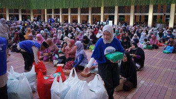 Dukung Kemaslahatan Umat, AQUA Raih Penghargaan dari Masjid Istiqlal