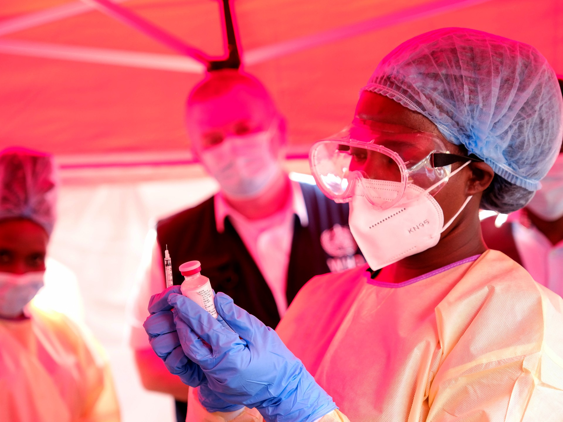Akankah wabah Ebola terbaru di Kongo dan Uganda menyebar lebih luas?
