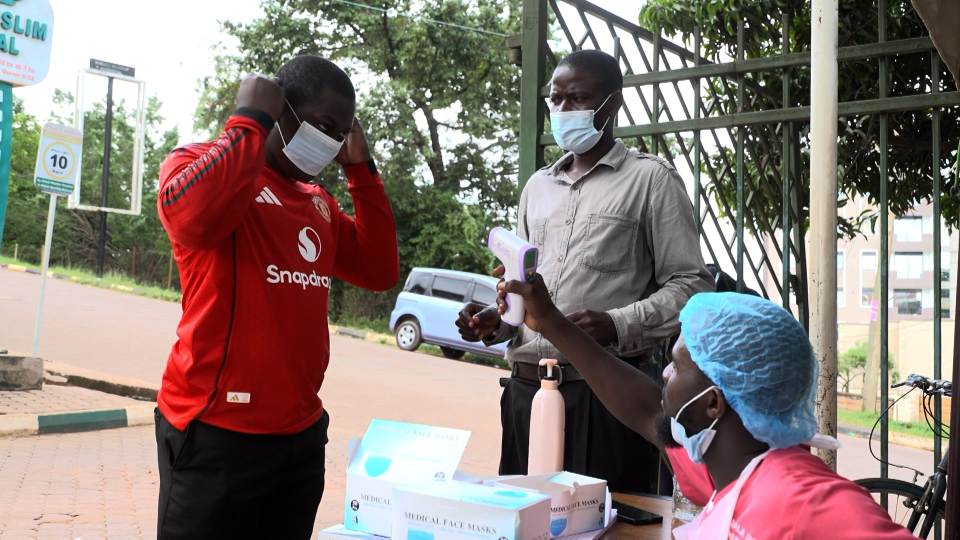 Uganda merespons dengan tindakan darurat terhadap wabah Ebola