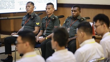 Keluarga Kacab Bank Kecewa 3 Oknum TNI Dituntut 4 hingga 12 Tahun Bui