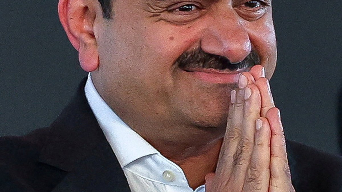 AS mencabut tuduhan penipuan setelah miliarder Adani menjanjikan investasi $10 miliar