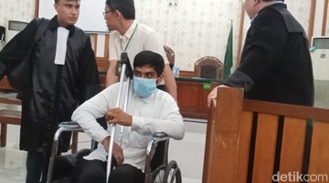 Tanam Ganja dalam Kontrakan di Denpasar, WN Belanda Dituntut 9 Tahun Bui