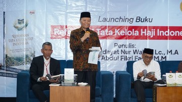 Hidayat Nur Wahid Rilis Buku 'Reformasi Tata Kelola Haji Indonesia'