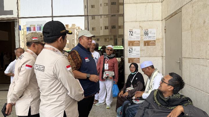 ketua-timwas-haji-temukan-fasilitas-tak-layak-saat-sidak-hotel-di-makkah