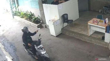 Maling Motor Todongkan Pistol di RS Duren Sawit Ditangkap