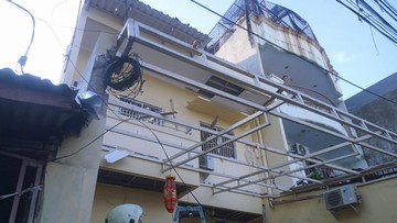 Gas Meledak di Tambora Bikin Lansia Terluka hingga Rumah Porak-poranda