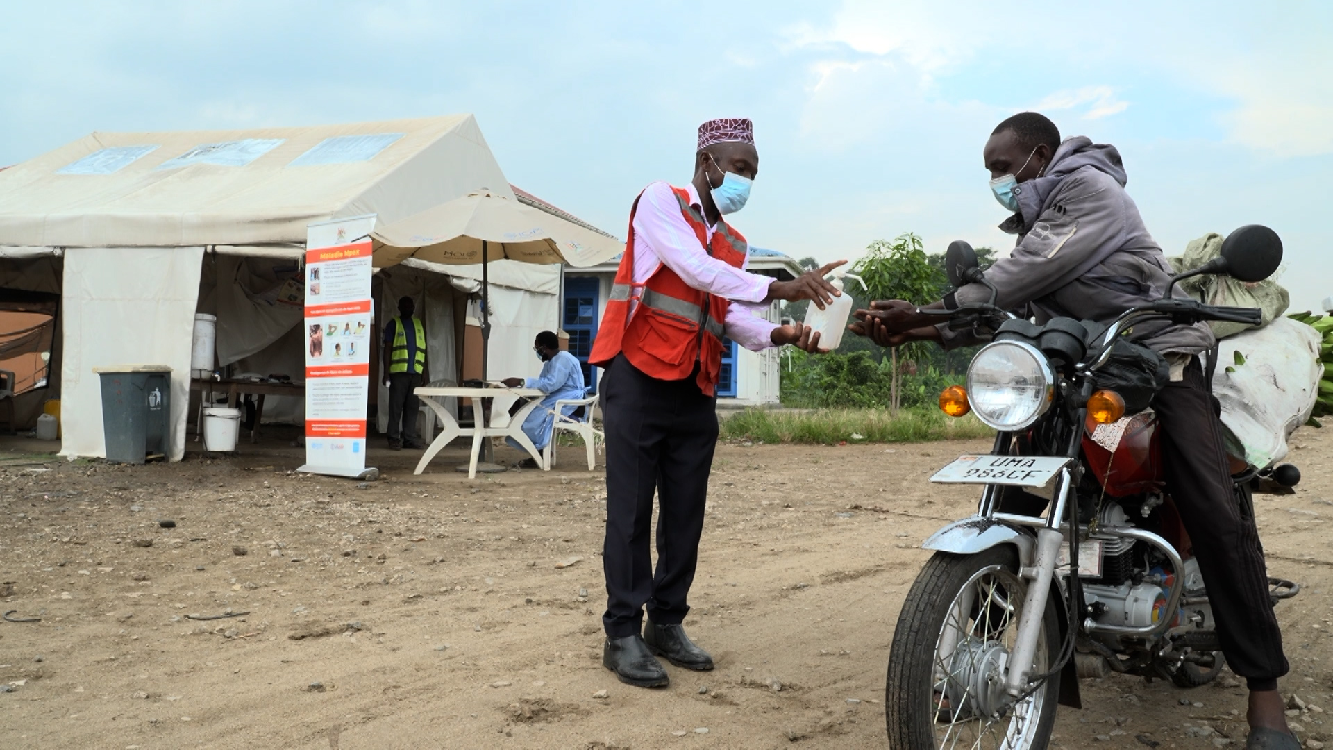 Wabah Ebola mengganggu kehidupan di sepanjang perbatasan Kongo-Uganda