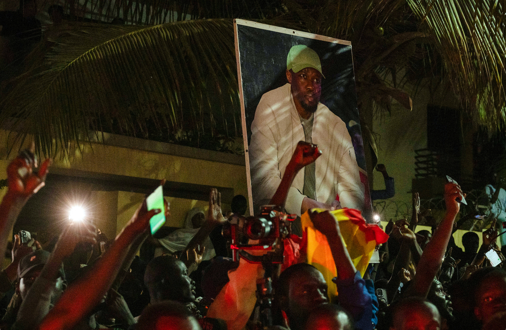 presiden-senegal-faye-memecat-pm-sonko-karena-perpecahan-yang-semakin-mendalam-terjadi