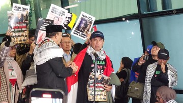 Tangis WNI Relawan Flotilla Pecah Saat Cerita Diinjak dan Disetrum Israel