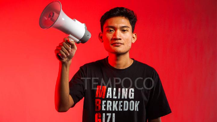 Mantan Ketua BEM UGM Tiyo Protes Pembatalan Diskusi di Unnes