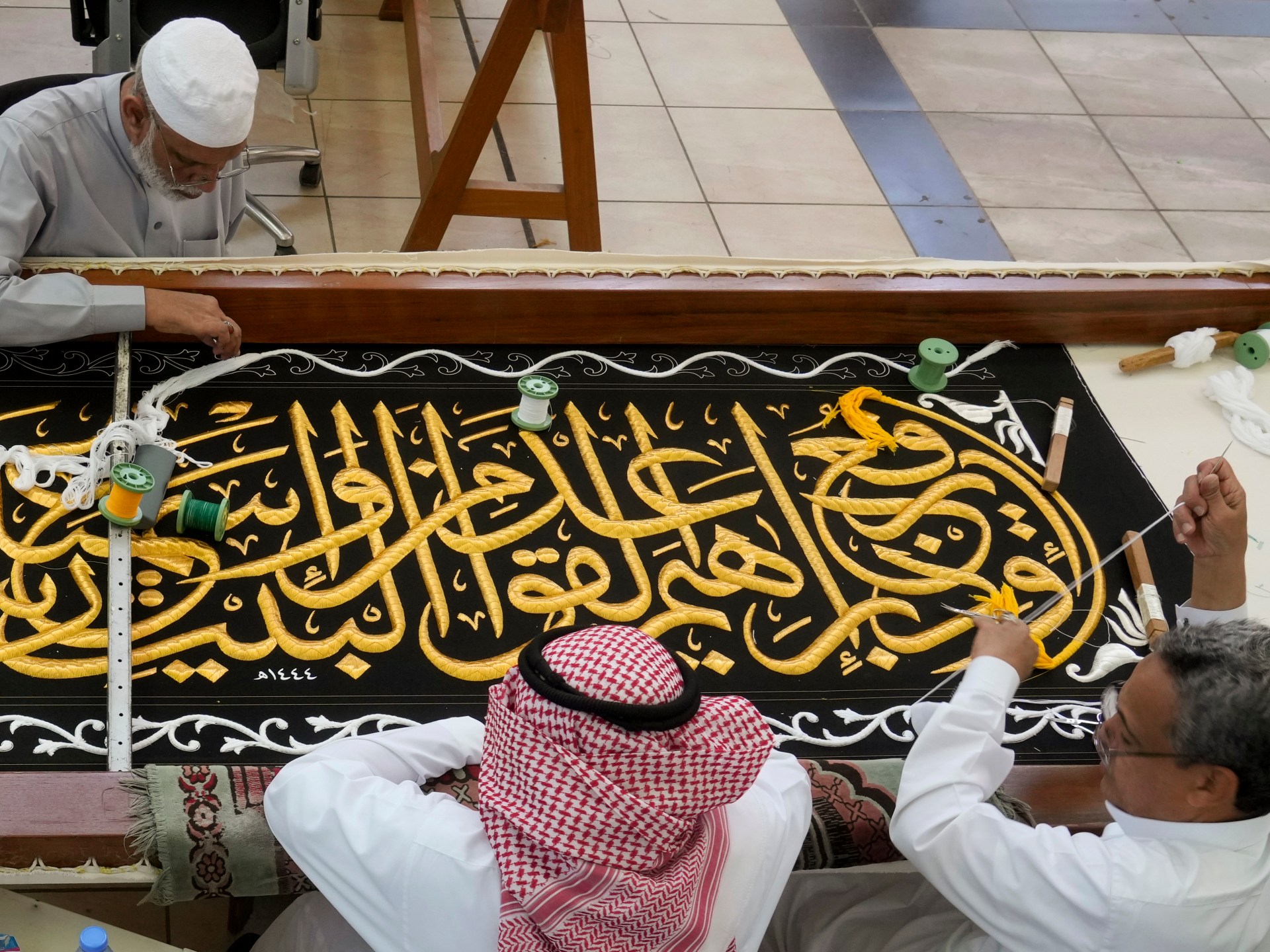 Apa yang ada di dalam Ka'bah dan apa yang menutupinya? Kisah Kiswah
