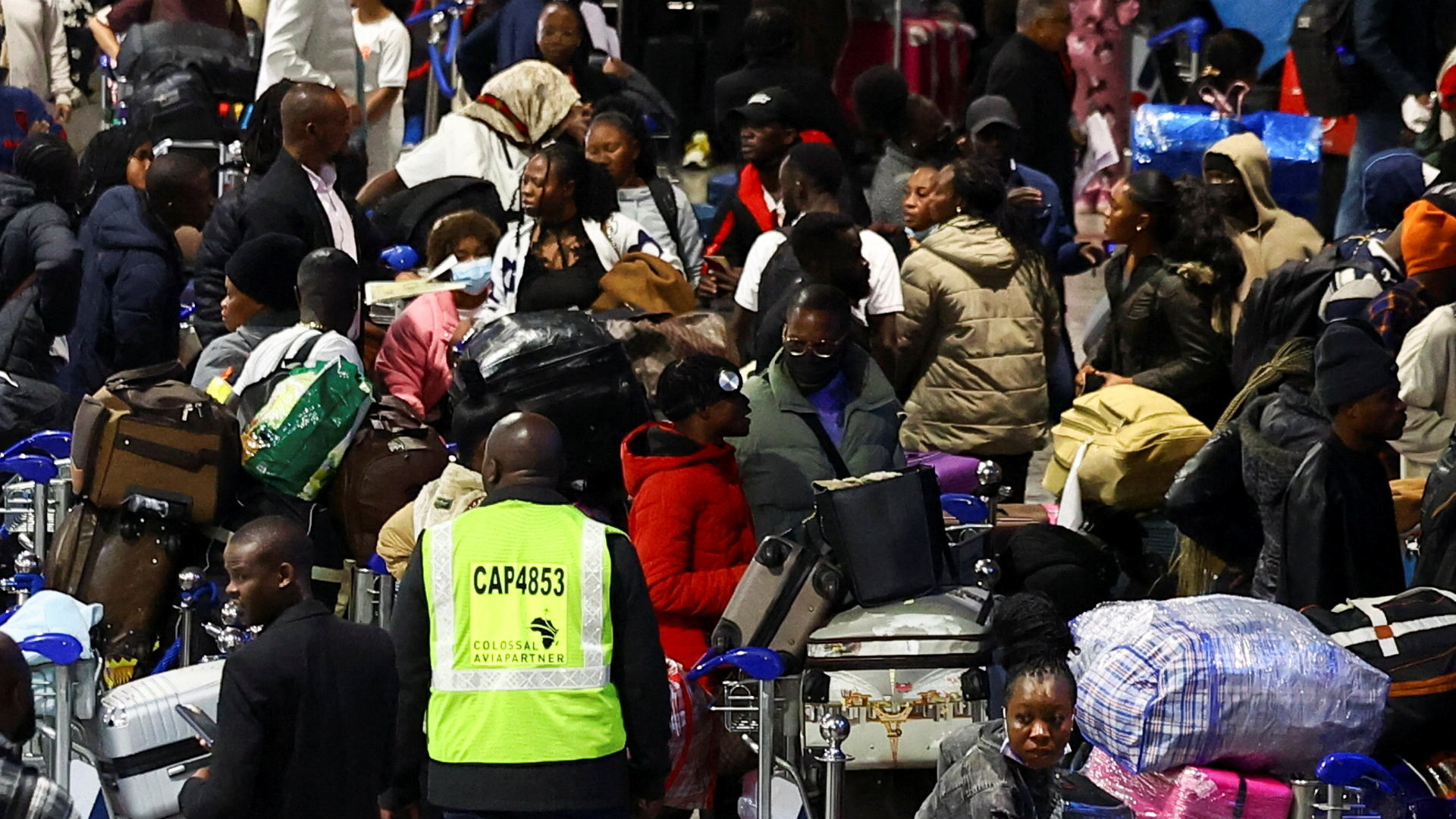 Ghana mulai memulangkan warganya ketika xenofobia meningkat di Afrika Selatan