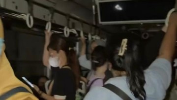 KAI Investigasi Penyebab KRL Duri-Tangerang Gangguan Sampai Mogok