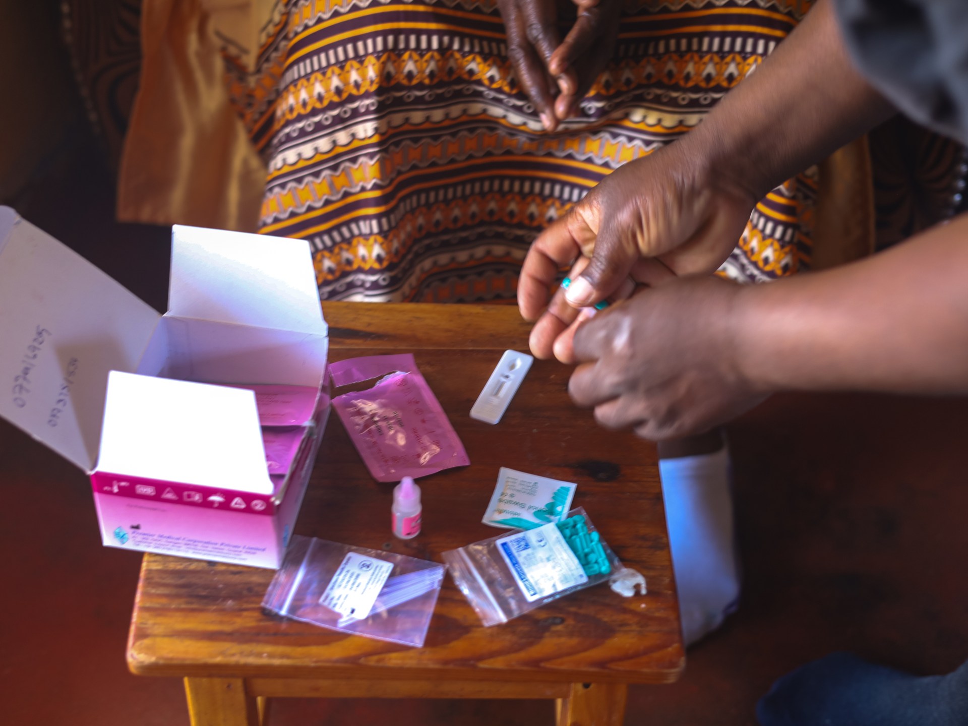 Memberikan bantuan dan perubahan iklim mendorong penyakit malaria yang mematikan di Zimbabwe