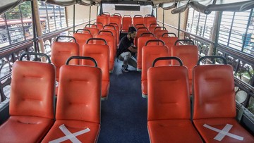 Riset Ini Bongkar Penyebab Orang Ogah Duduk di Kursi Tengah Transum