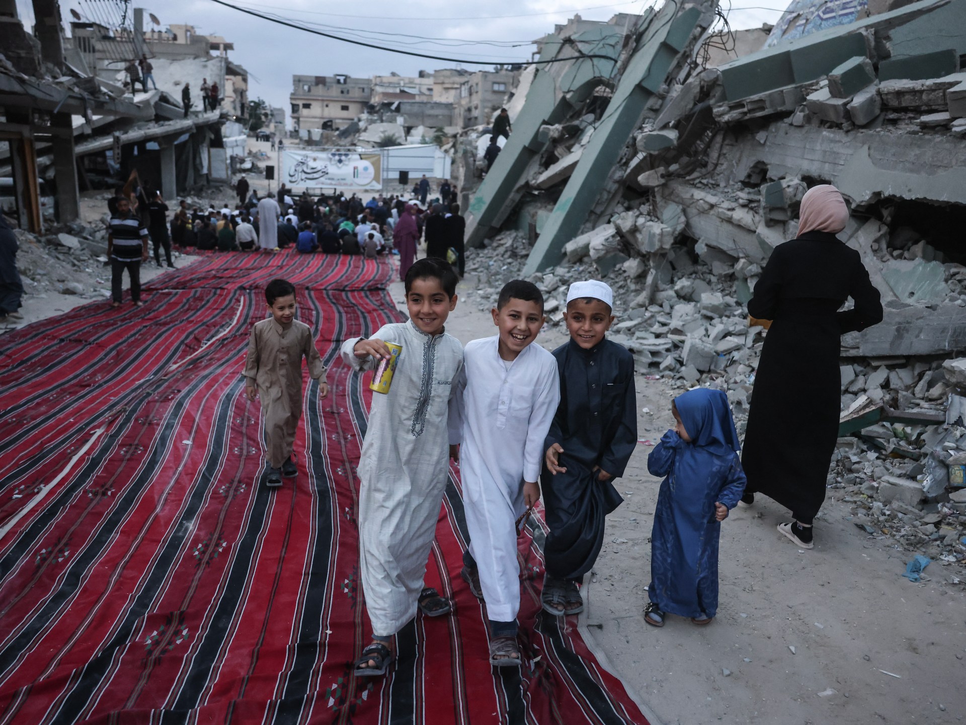 Bagi Gaza, kegembiraan Idul Fitri kini menjadi bentuk perlawanan