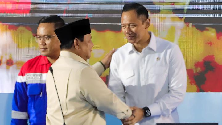 Gantikan Luhut, AHY Pimpin Komite Kereta Cepat Jakarta-Bandung